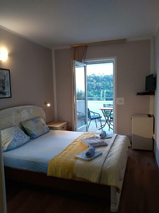 Apartmani Jovanovic Petrovac Exterior photo