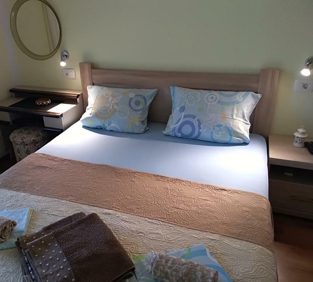 Apartmani Jovanovic Petrovac Exterior photo