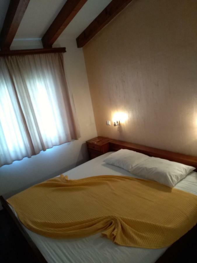 Apartmani Jovanovic Petrovac Exterior photo